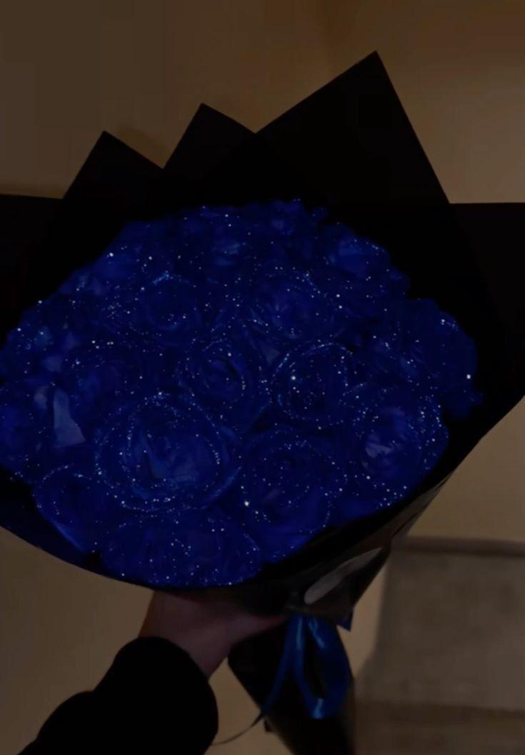 Corporate meeting room with carefully timed floral arrangements that maintain elegance throughout business hours